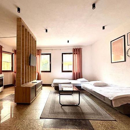 Network Apartment Яйце Екстериор снимка