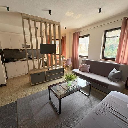 Network Apartment Яйце Екстериор снимка