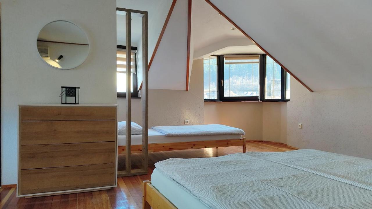 Network Apartment Яйце Екстериор снимка
