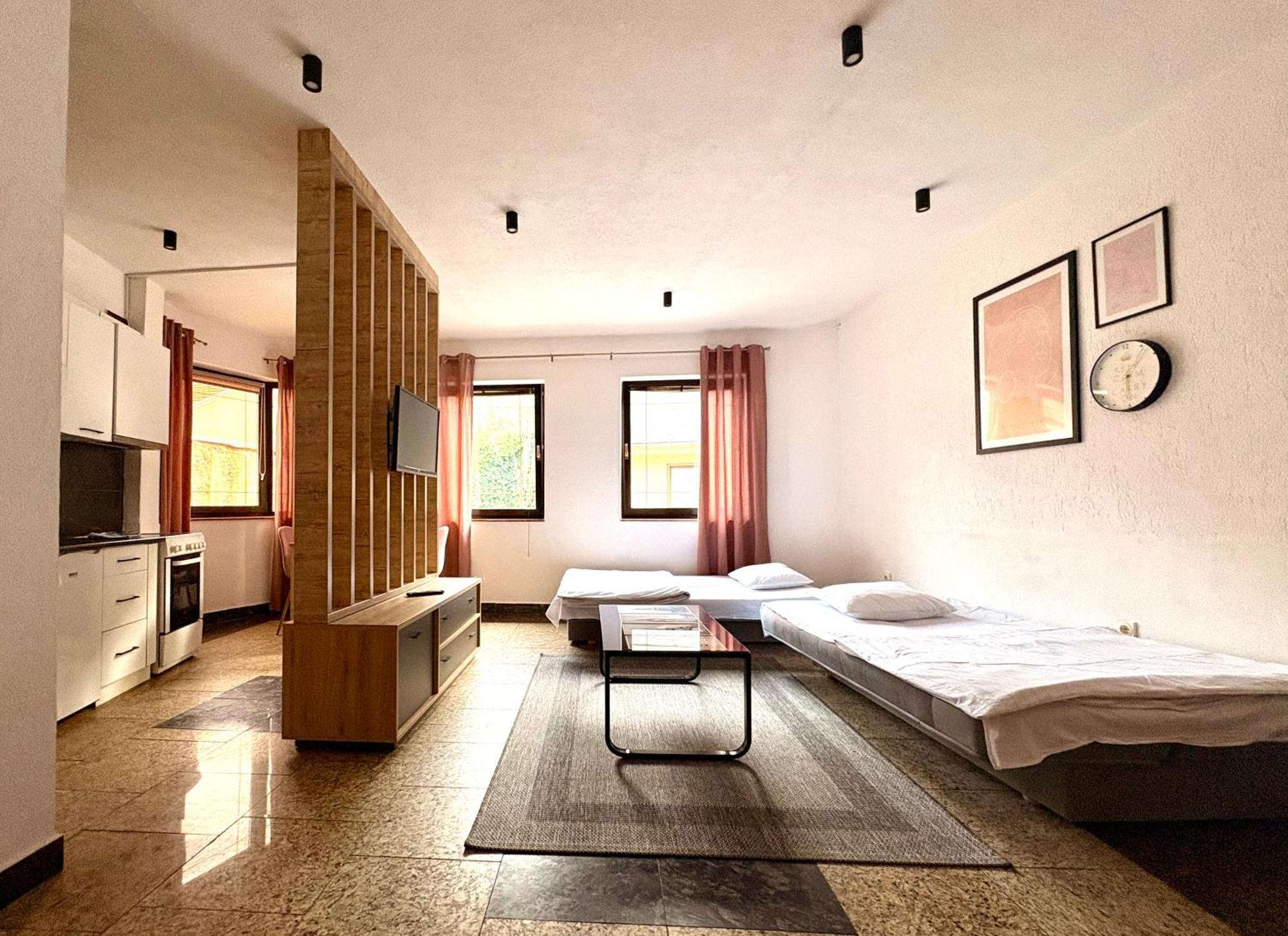 Network Apartment Яйце Екстериор снимка